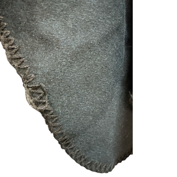 Jessica Rodriguez Black Cape Poncho Outerwear Faux Fur Removable Collar O/S - Picture 4 of 4